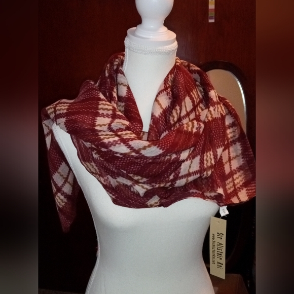 Nwt Red Scarf - Picture 3 of 7